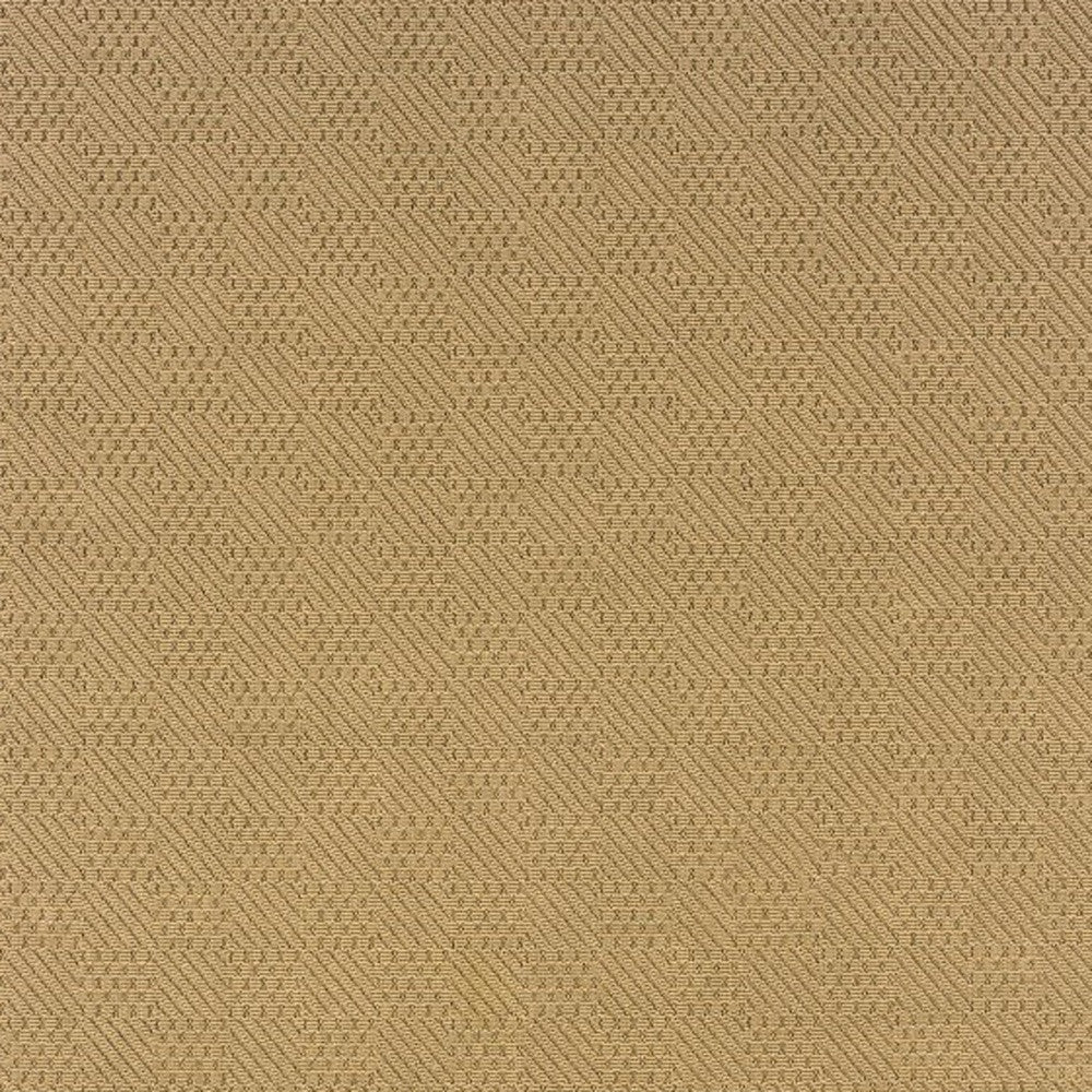 7' x 10' Beige Indoor Outdoor Area Rug