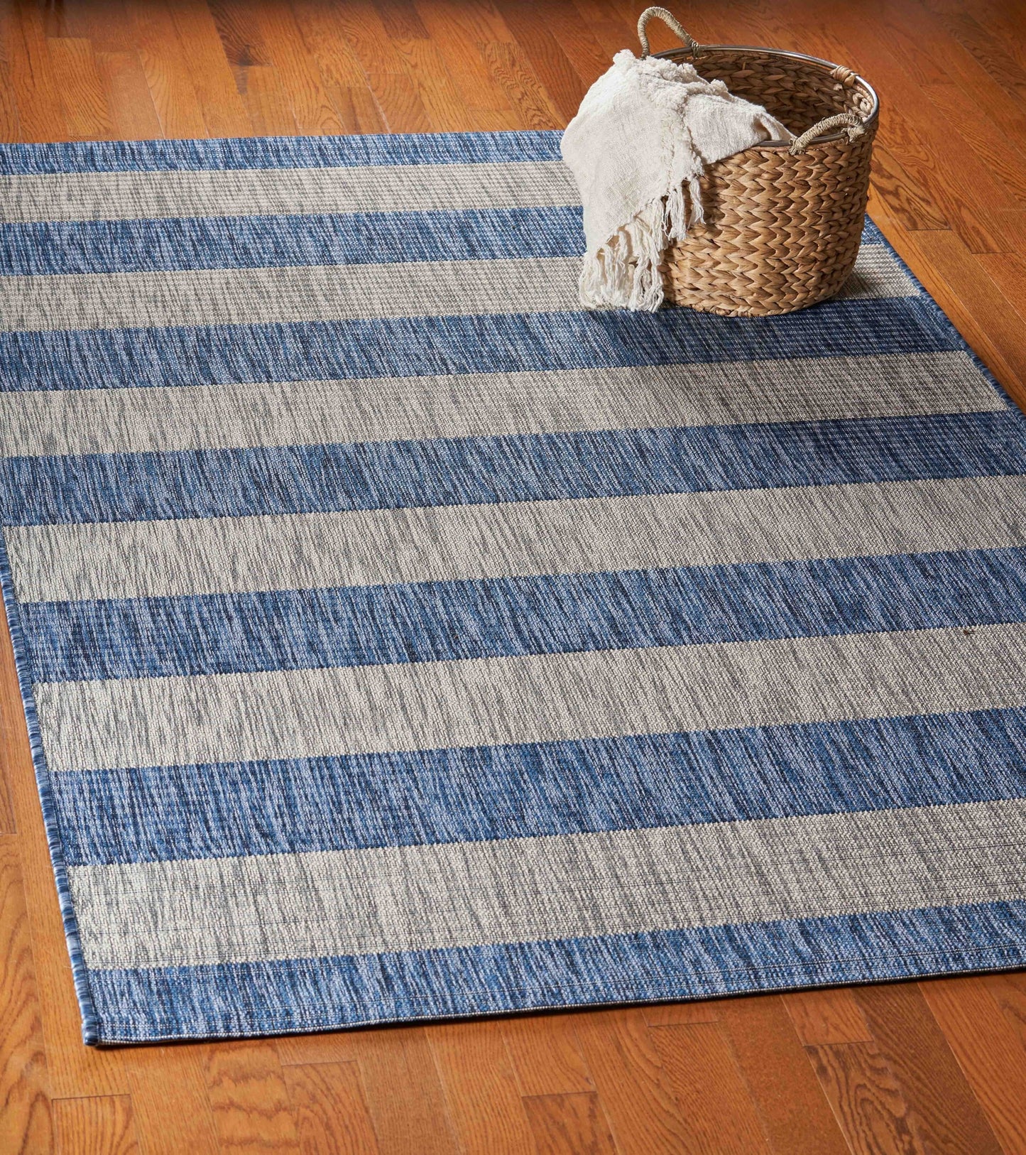 8' X 10' Blue And Gray Striped Indoor Outdoor Area Rug