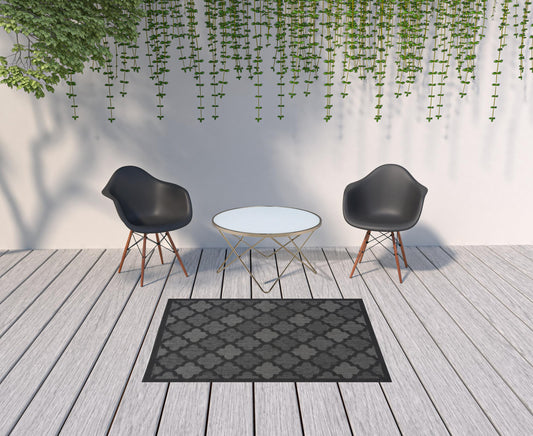 4' X 6' Charcoal Black Ikat Indoor Outdoor Area Rug