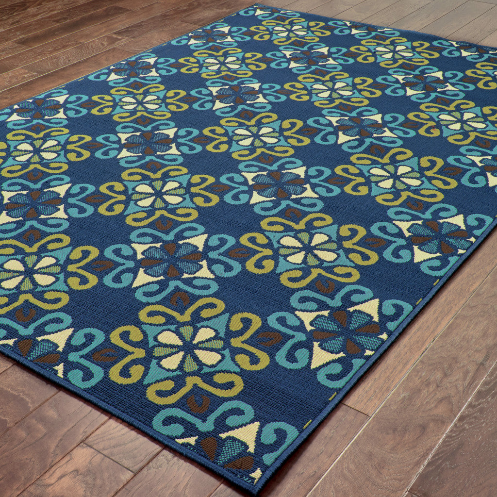 2' X 4' Blue and Green Floral Stain Resistant Indoor Outdoor Area Rug