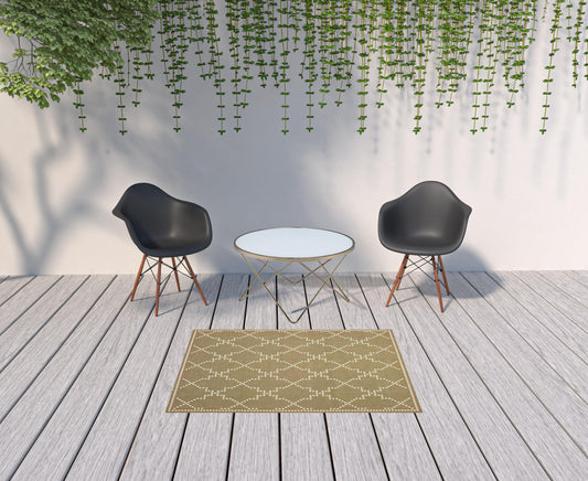 4' x 6' Tan Geometric Stain Resistant Indoor Outdoor Area Rug