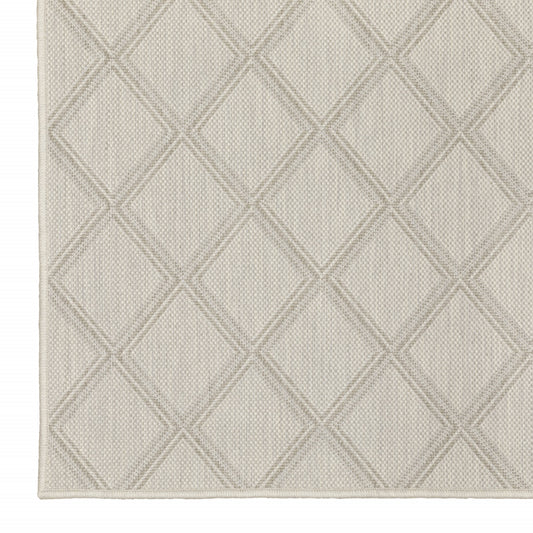 10' x 13' Gray and Ivory Geometric Stain Resistant Indoor Outdoor Area Rug