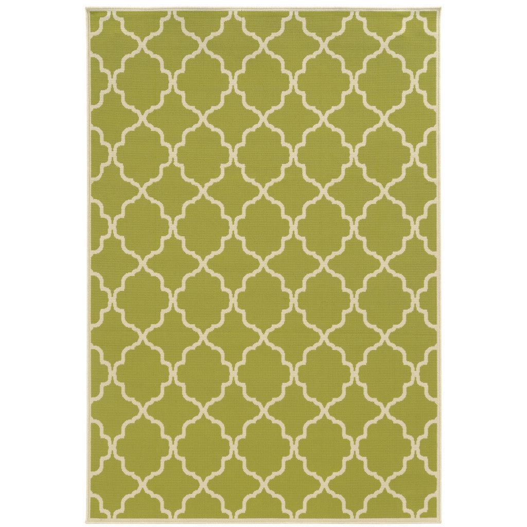 4' x 6' Green and Ivory Geometric Stain Resistant Indoor Outdoor Area Rug