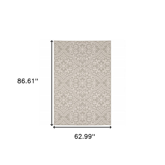 5' x 7' Gray and Ivory Floral Stain Resistant Indoor Outdoor Area Rug