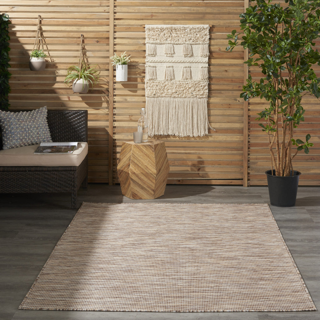 5' X 7' Beige Power Loom Area Rug