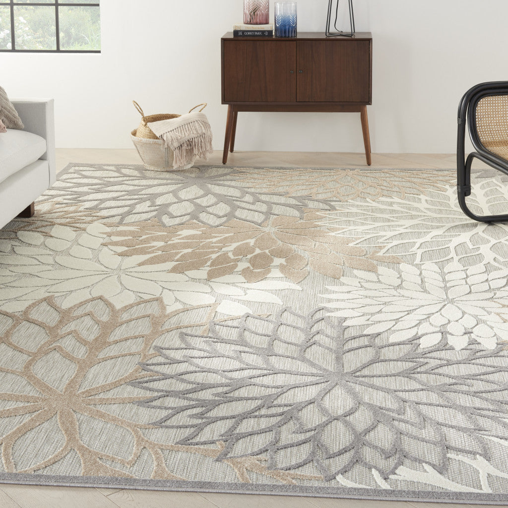 12' x 15' Natural Floral Power Loom Area Rug