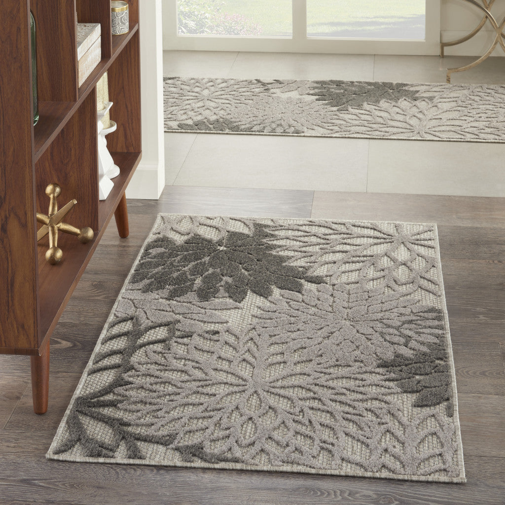 3' X 5' Gray Floral Stain Resistant Non Skid Indoor Outdoor Area Rug