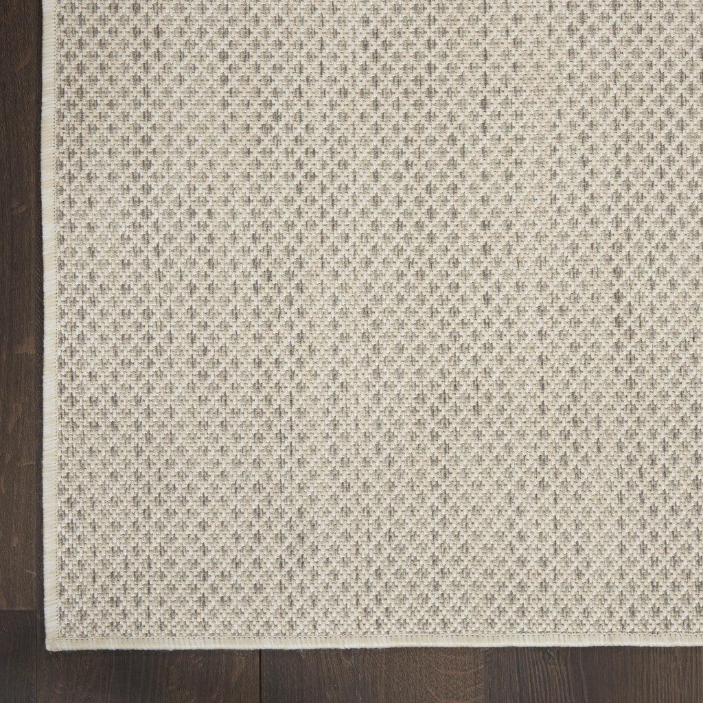 5' X 7' Ivory Geometric Power Loom Area Rug