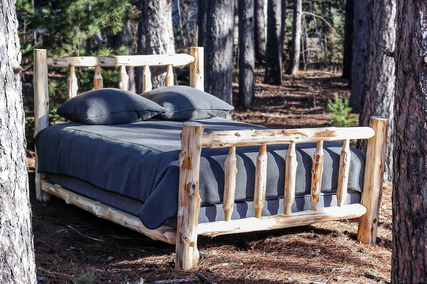 Rustic And Natural Cedar Double Traditional Log Bed