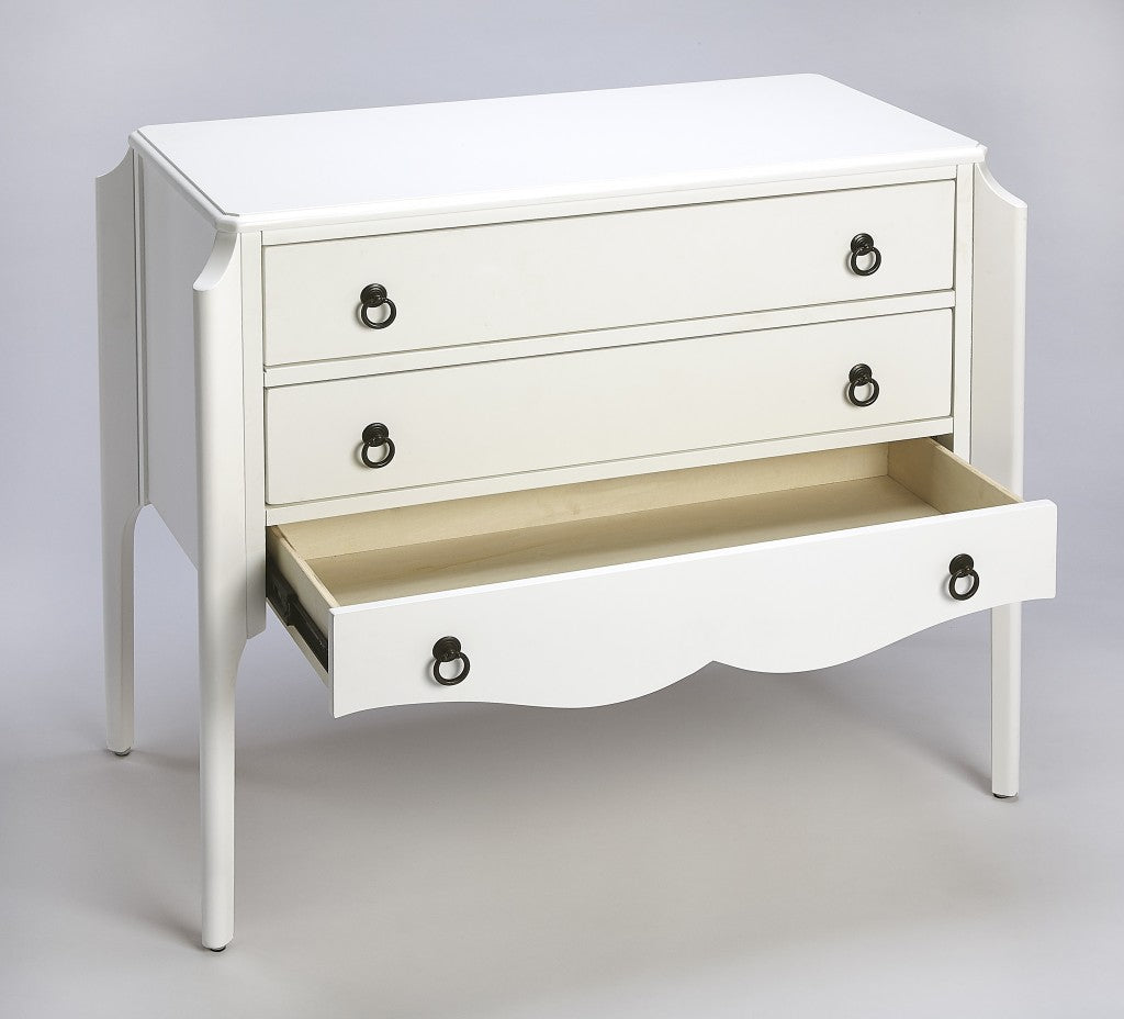 Wilshire Glossy White Accent Chest