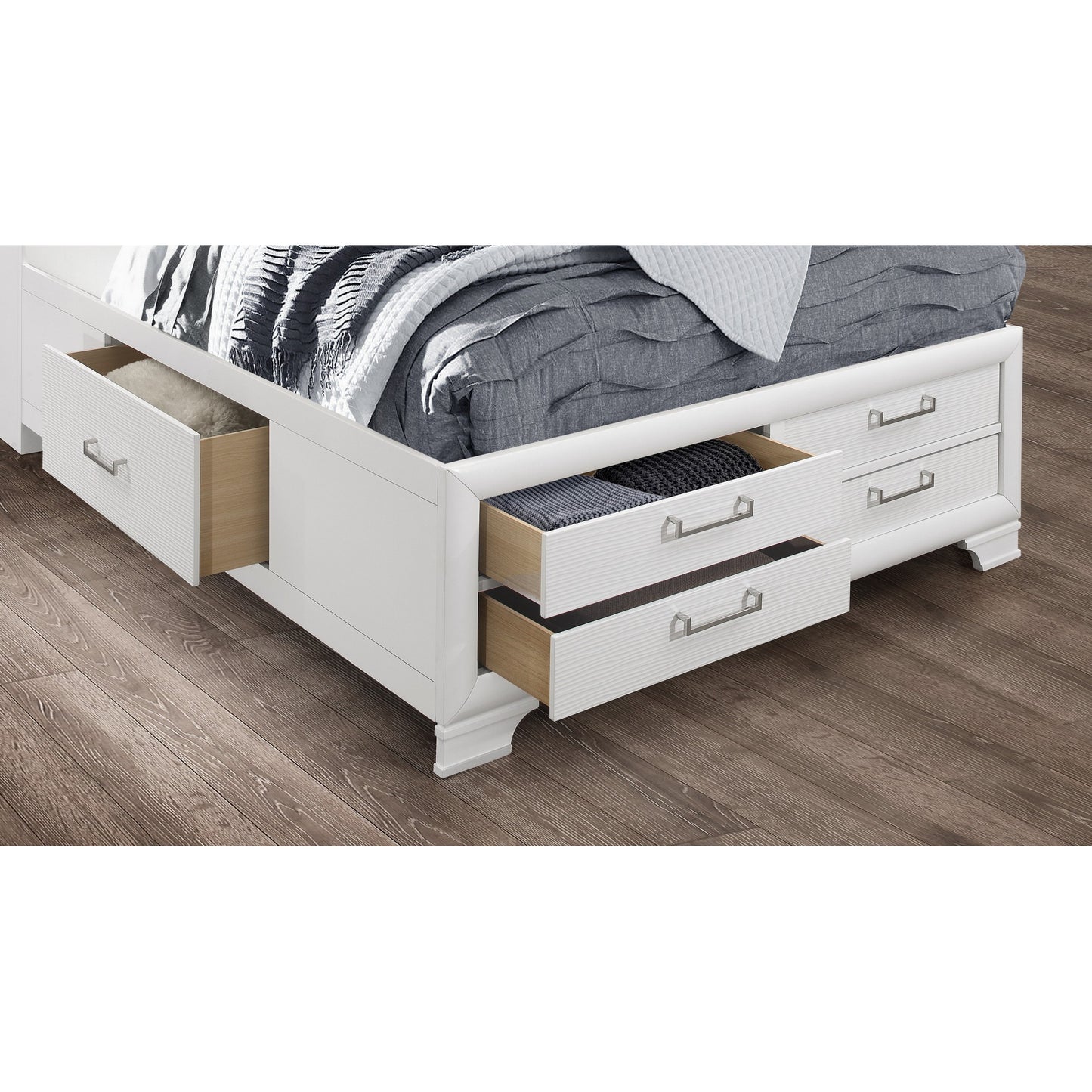 Solid Wood King White Eight Drawers Bed