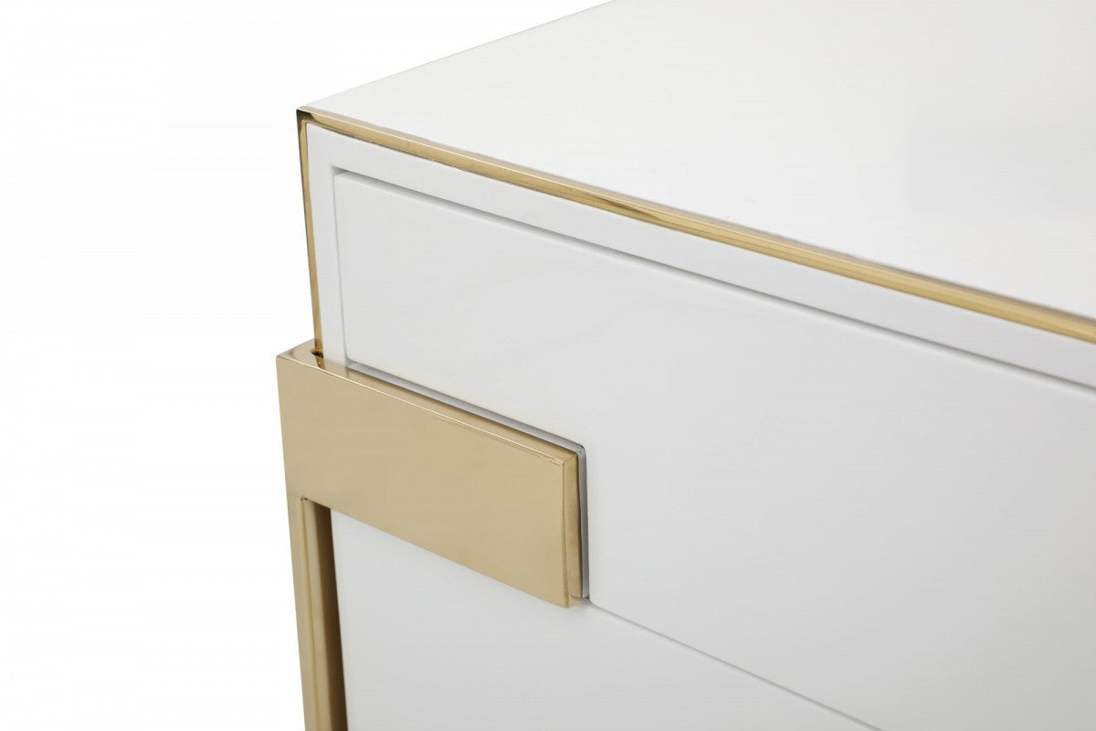 60" White Champagne Gold Solid And Manufactured Wood Six Drawer Dresser