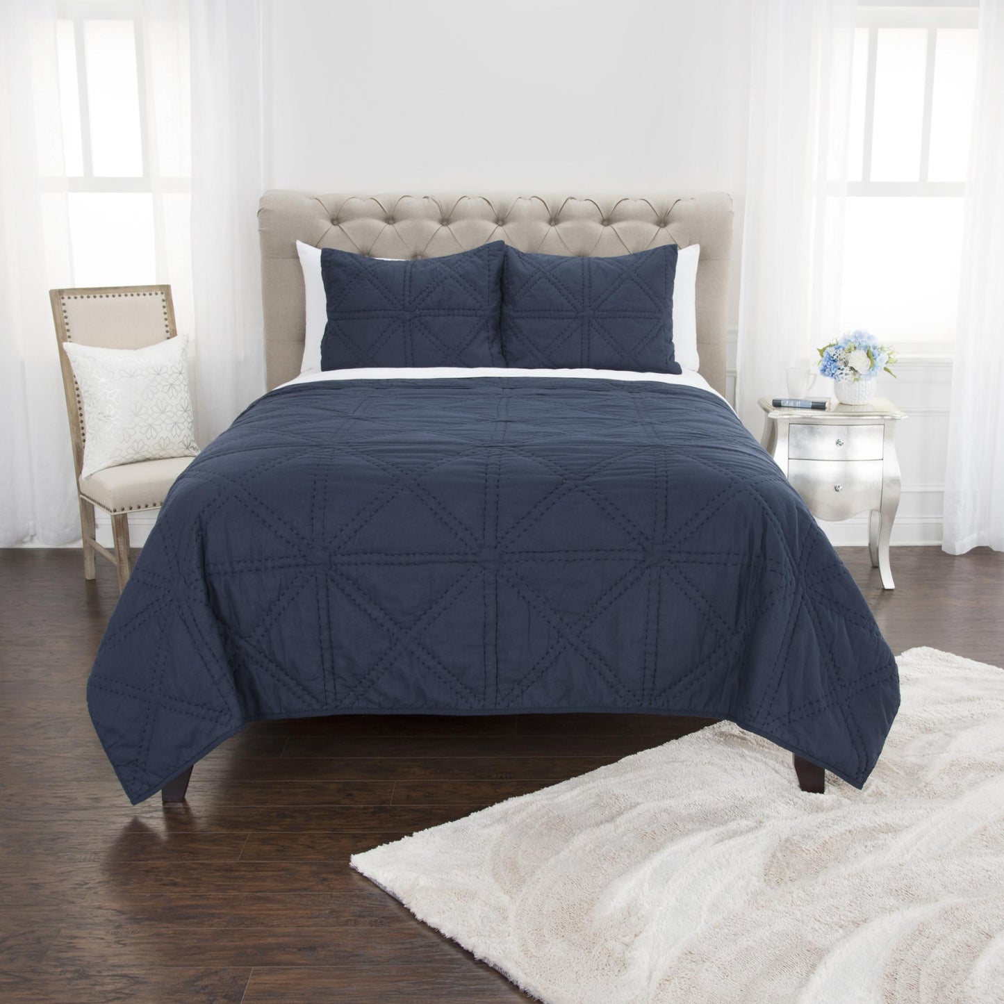 Indigo Queen 100% Cotton 300 Thread Count Machine Washable Down Alternative Comforter