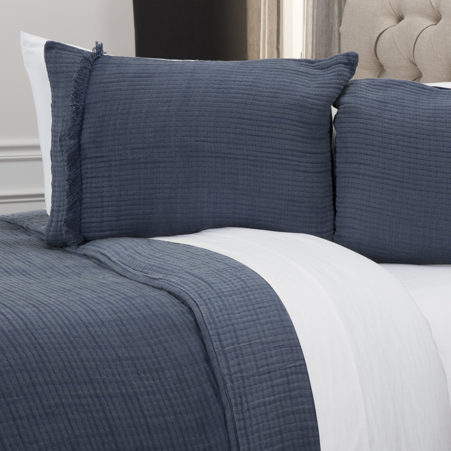 Indigo King 100% Cotton 300 Thread Count Machine Washable Down Alternative Comforter