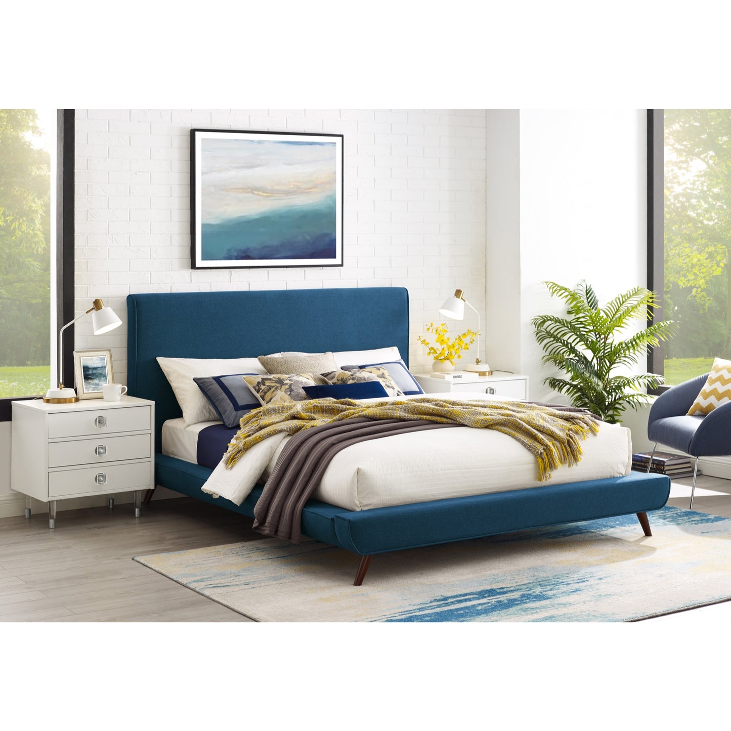 Denim Blue Solid Wood Queen Upholstered Linen Bed