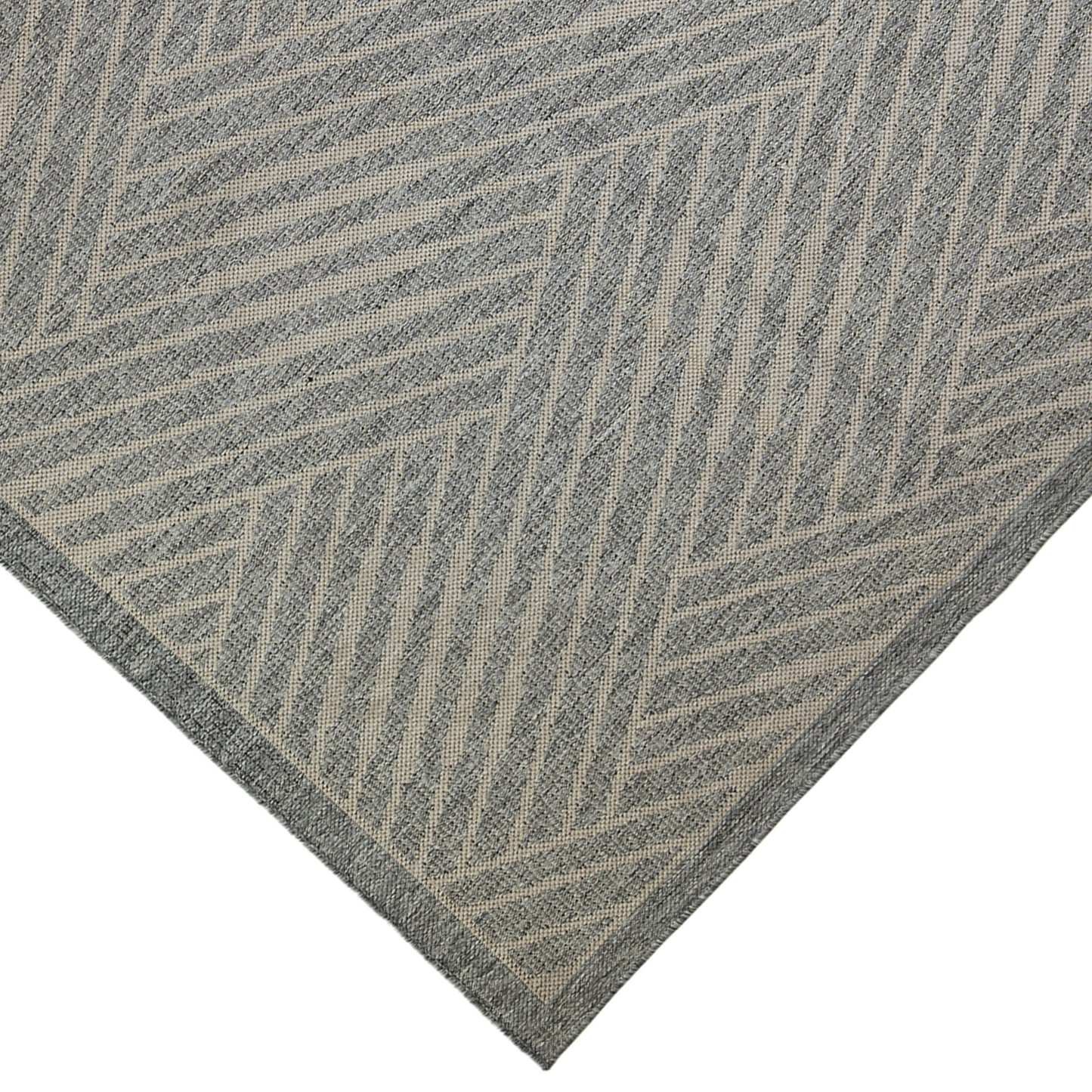 8' x 10' Gray Geometric Stain Resistant Indoor Outdoor Area Rug