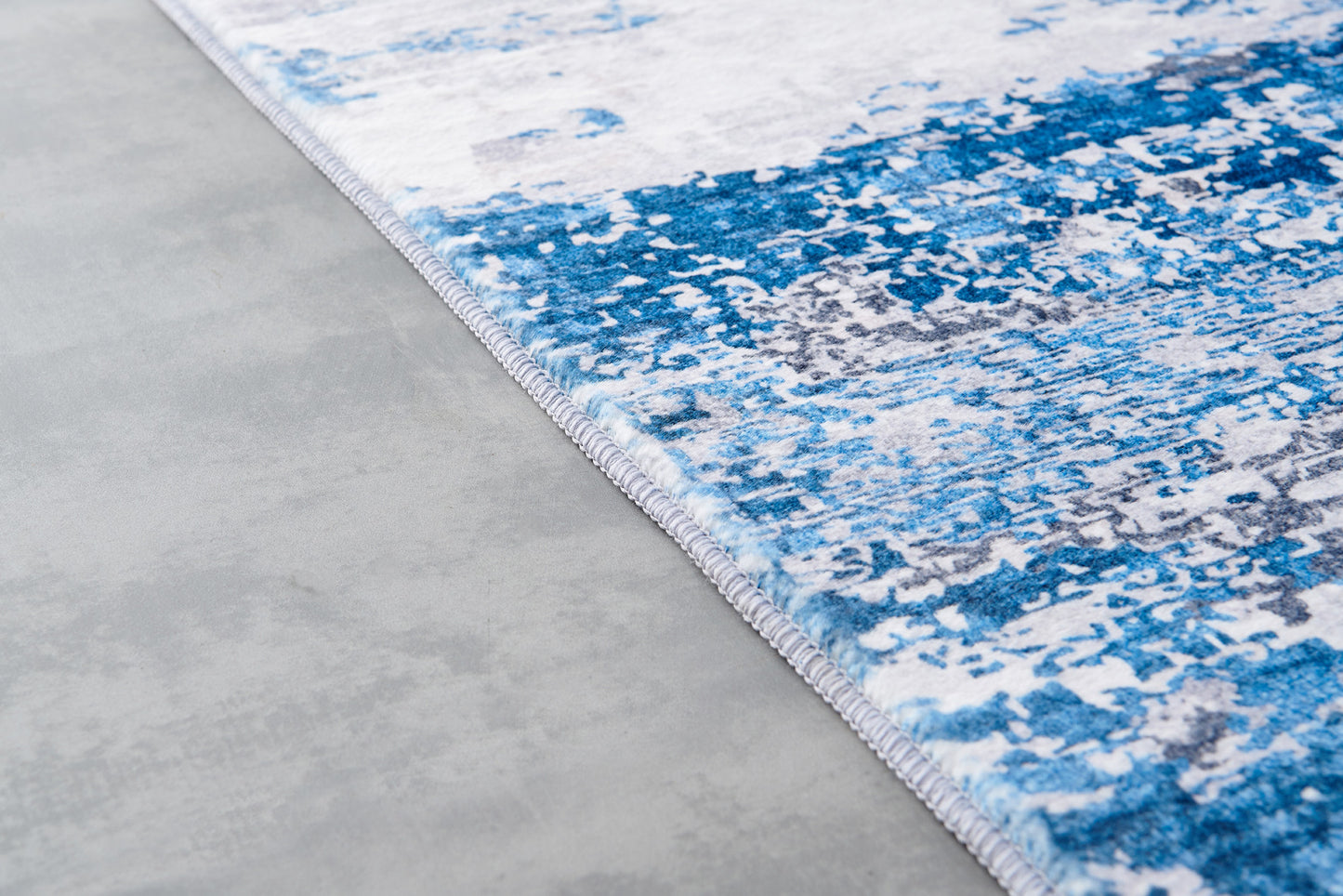 6' x 9' Gray and Blue Abstract Printed Washable Non Skid Area Rug