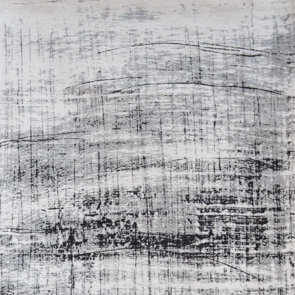 5' x 7' Black and White Abstract Non Skid Area Rug
