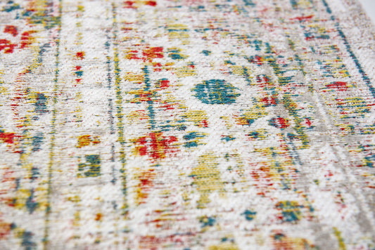 6' X 8' White Oriental Non Skid Area Rug