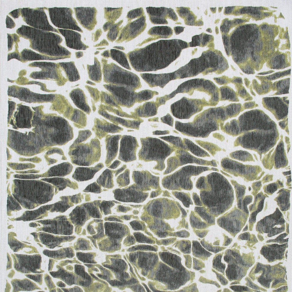 7' x 9' Green and White Abstract Non Skid Area Rug