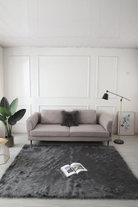 5' x 7' Black and Gray Shag Sheepskin Washable Area Rug