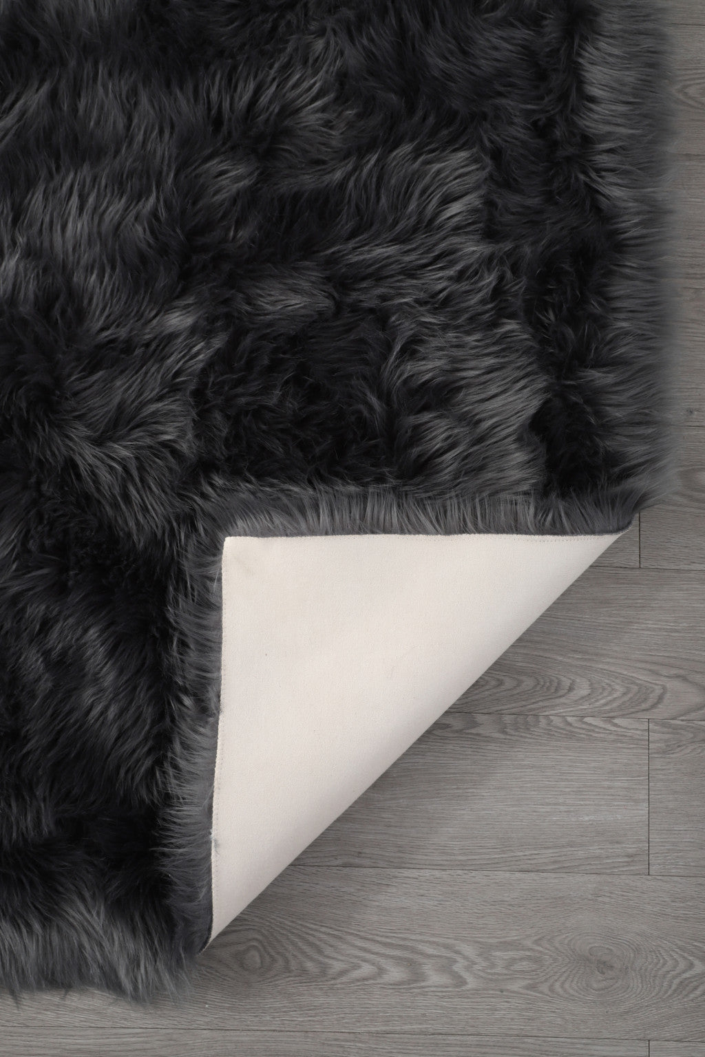 5' x 7' Black and Gray Shag Sheepskin Washable Area Rug