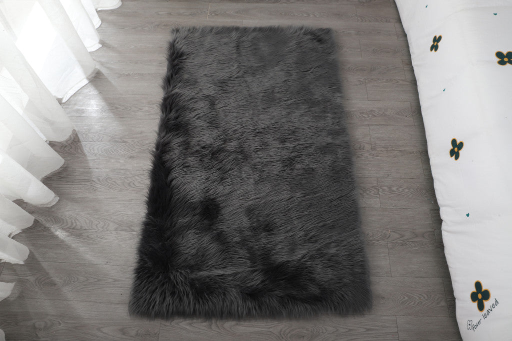 5' x 7' Black and Gray Shag Sheepskin Washable Area Rug