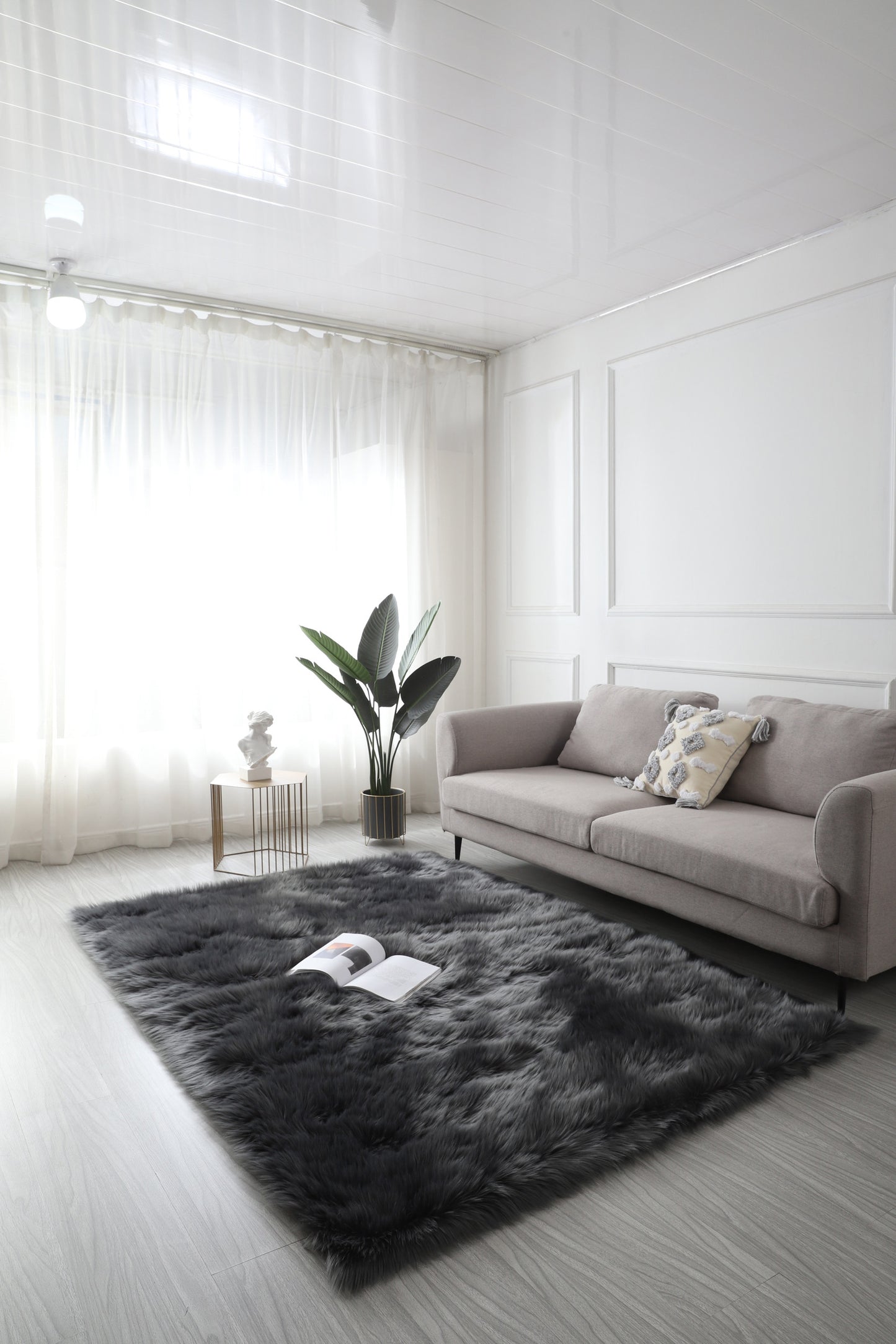 5' x 7' Black and Gray Shag Sheepskin Washable Area Rug