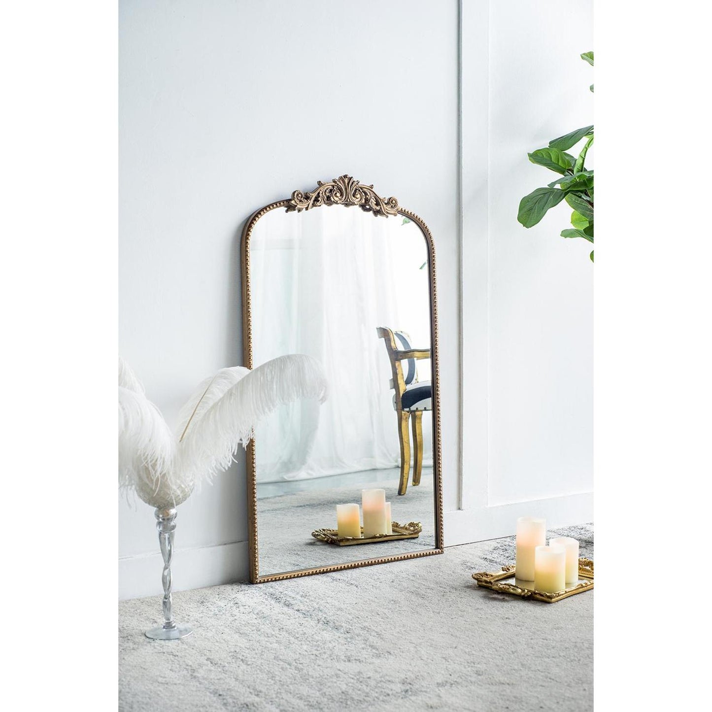 42" Gold Crowned Top Framed Accent Mirror